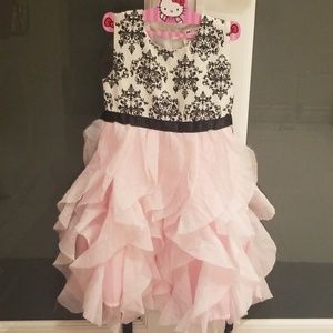 Girls size 6 posh dress